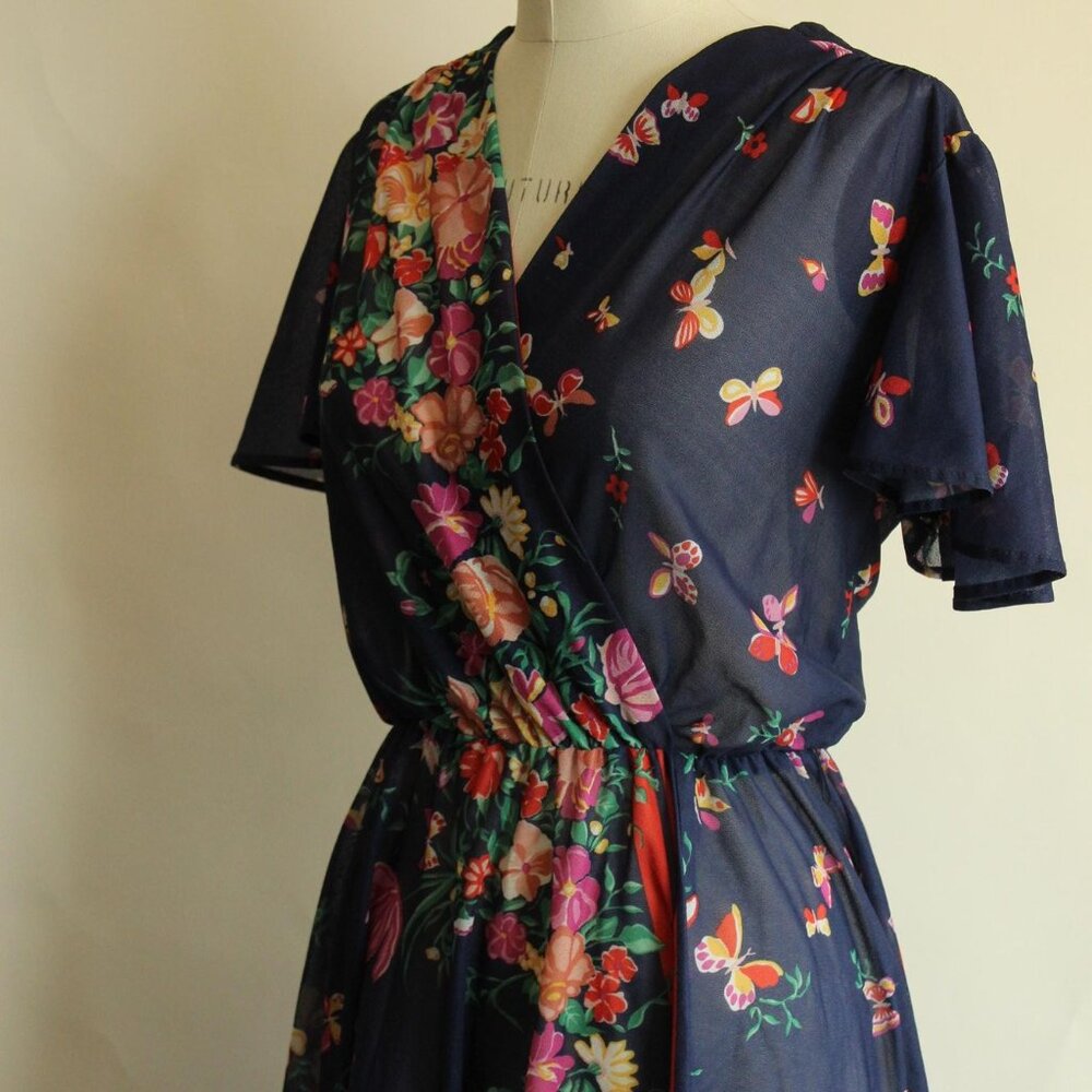 Vintage 1970s Dress, Blue Floral Boho Dress with Butterfly Sleeves, Romantic - Picture 7 of 10